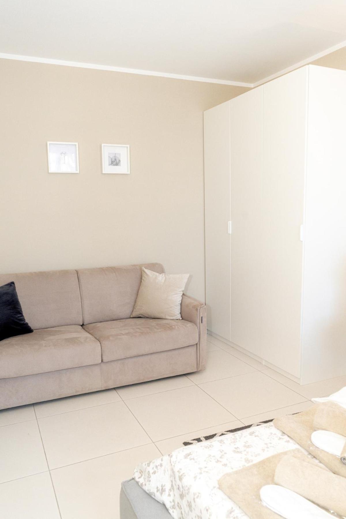 Hide View Apartment *